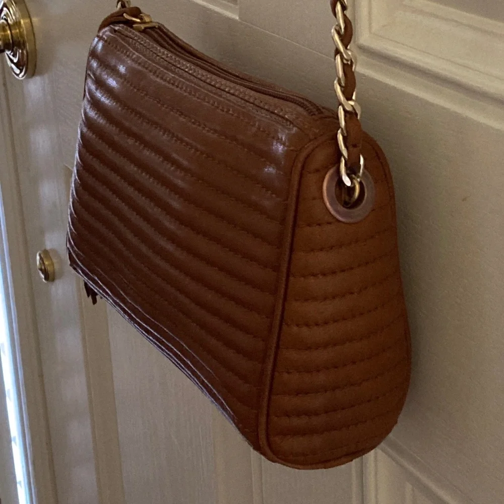 Nordstrom Genuine Leather Caramel Crossbody Bag/Gold Tone Woven Chain/NEW!